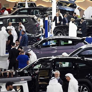 車企混戰(zhàn)十一黃金周，價格戰(zhàn)與創(chuàng)新營銷共舞